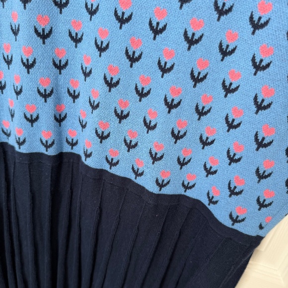 Draper James Sweater Dress in Jacquard Tulip - Picture 4 of 5